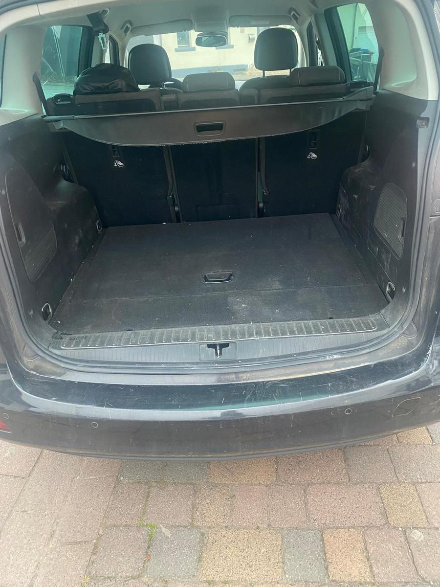 Opel Zafira tourer 2014 — photo 9
