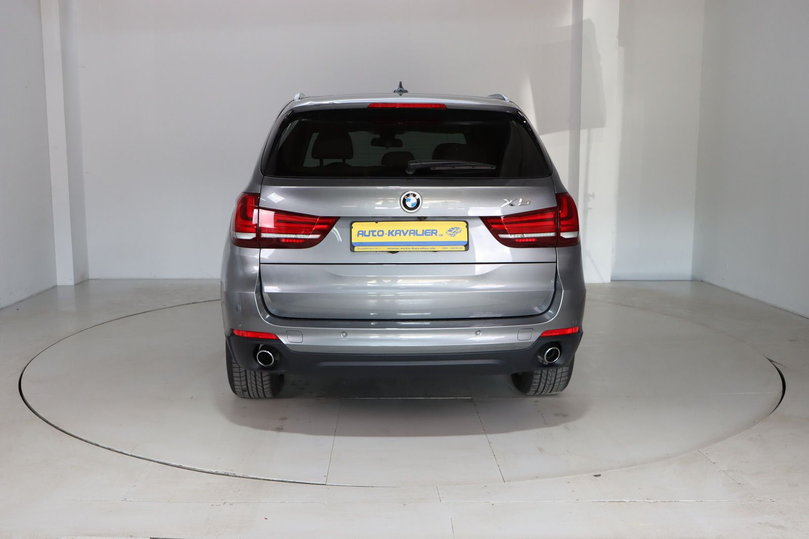 Fahrzeugabbildung BMW X5 xDrive30d * HUD* Pano * Memory * RFK *