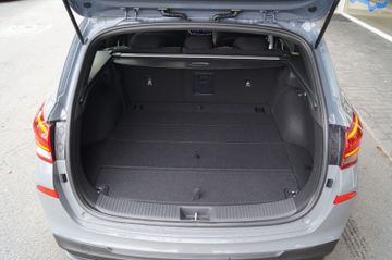 Hyundai i30 1.5 T-GDI N Line DCT-NAVI-LED-KAMERA-SHZG-