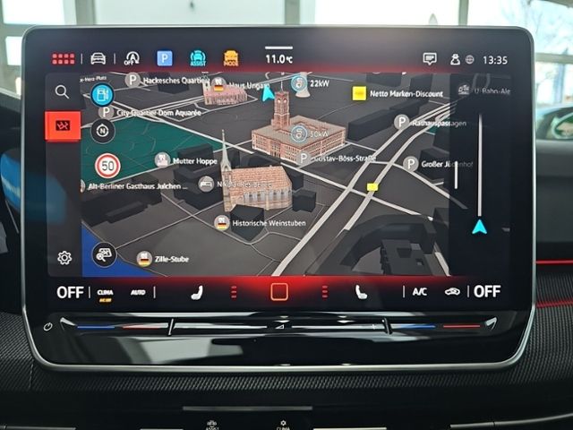 Fahrzeugabbildung Volkswagen Golf GTI 2.0 TSI DSG PANO IQ.LIGHT H&K BLACKSTYL