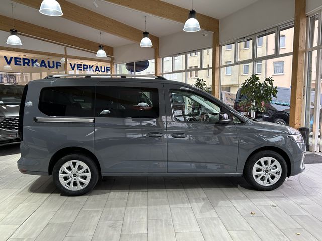 Ford Grand Tourneo Connect PHEV Titanium
