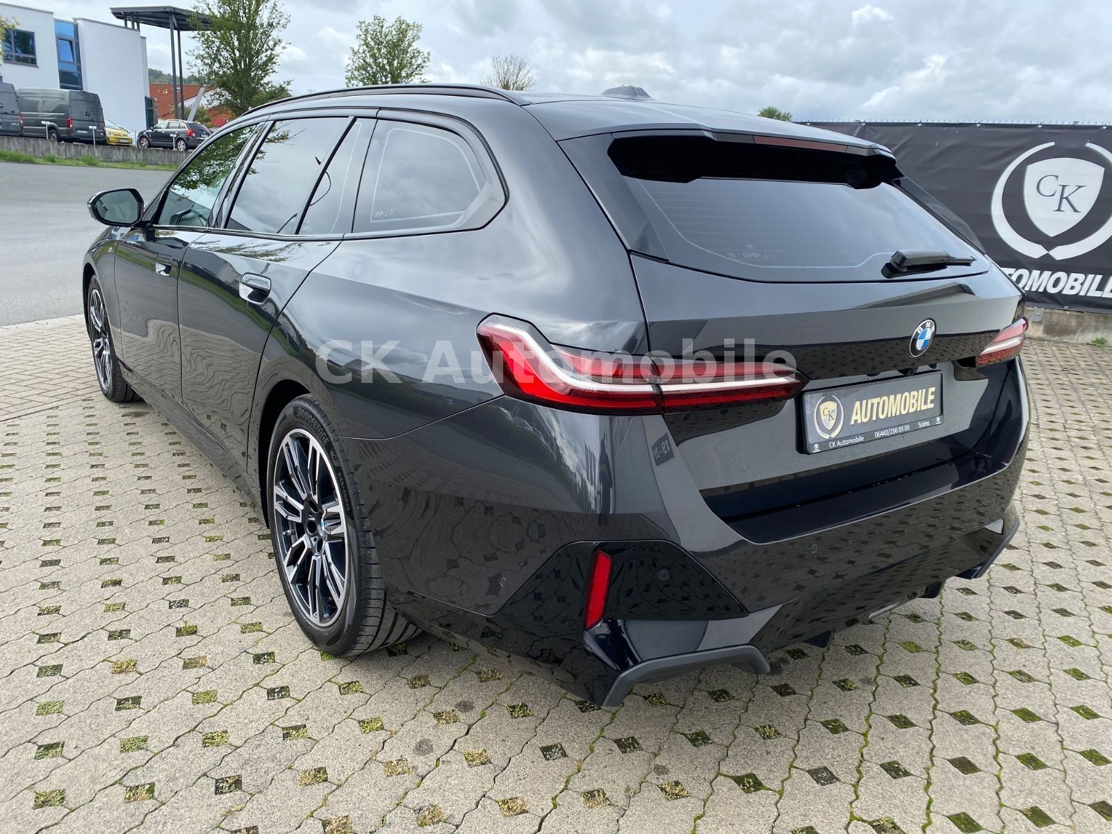 Fahrzeugabbildung BMW 540 d xDrive M Sport/Navi/Leder/LED/AHK/360°Kam.