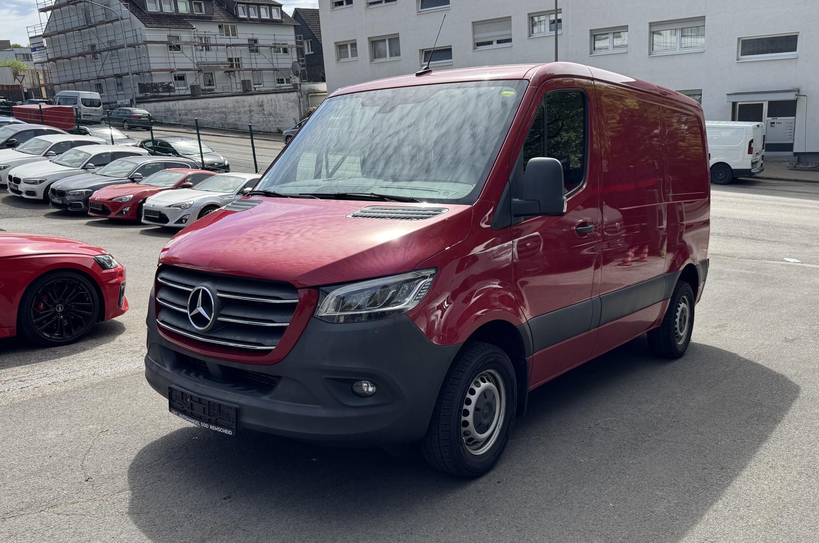 Mercedes-Benz Sprinter 214 CDI FWD L1 *NAVIGATION*AHK*LED*