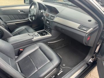 Mercedes E 350 - 12