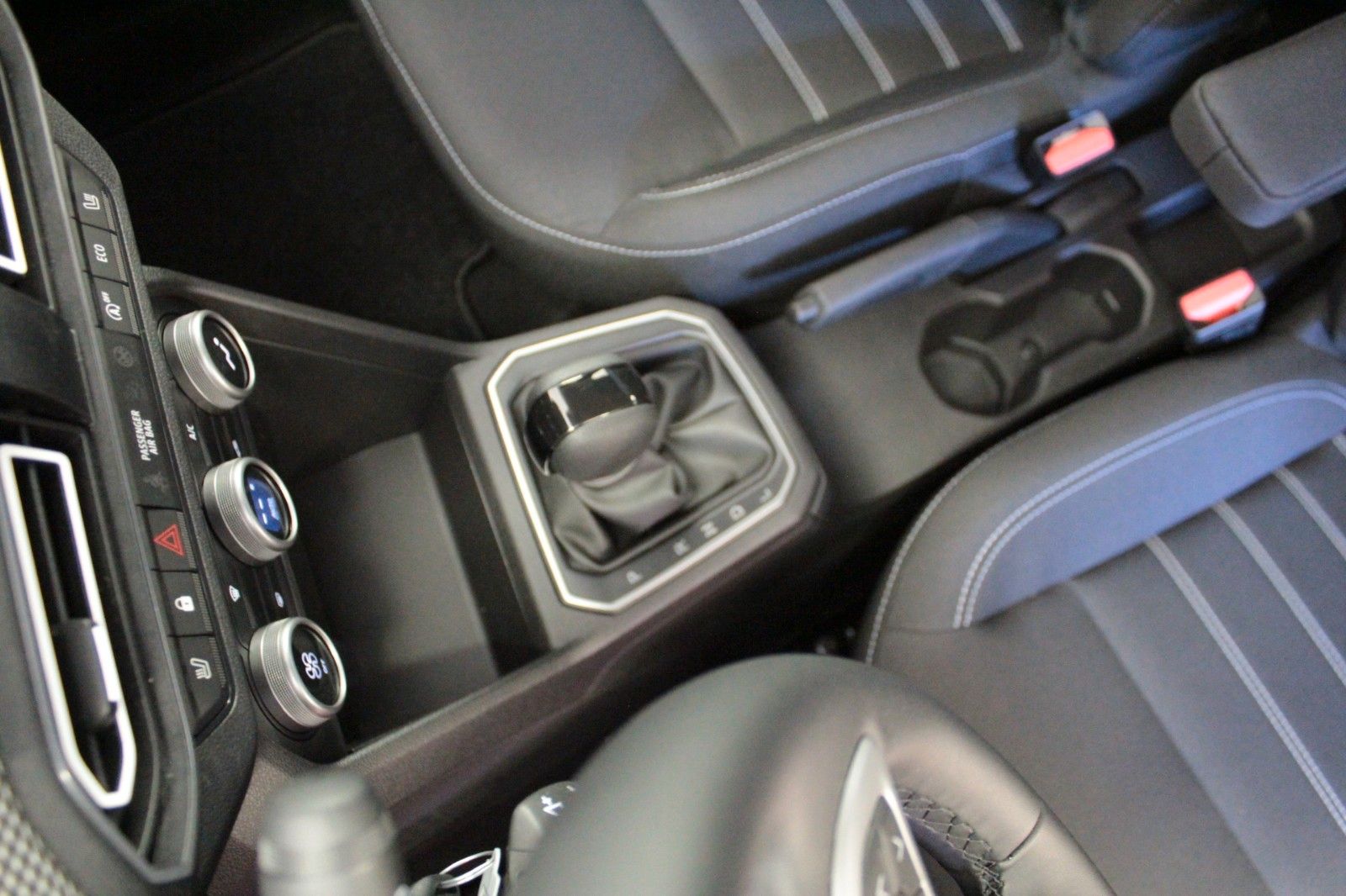 Fahrzeugabbildung Dacia Sandero TCe 90 auto Expression*15204*