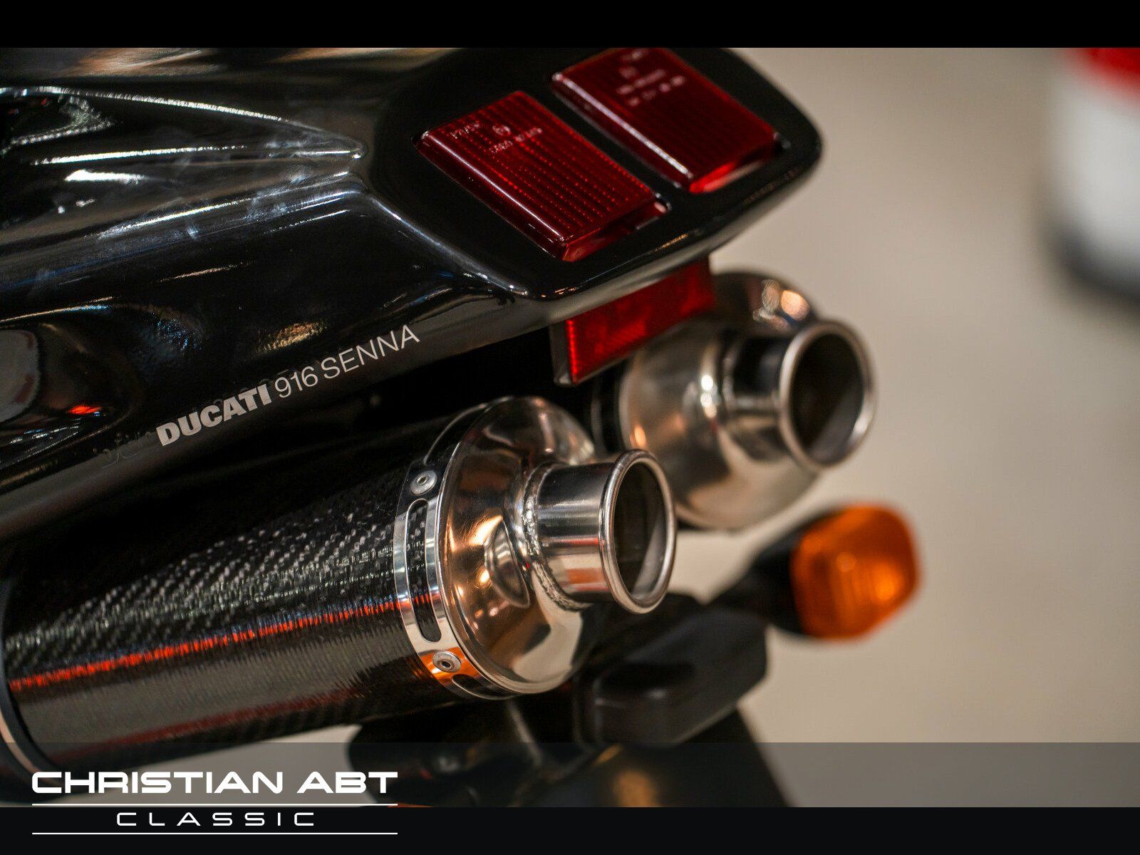 Fahrzeugabbildung Ducati 916 Senna *No. 229 of 300*