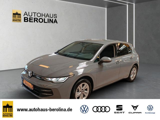 Volkswagen Golf VIII 1.5 eTSI Life DSG *ACC*R-CAM*PDC*SHZ*