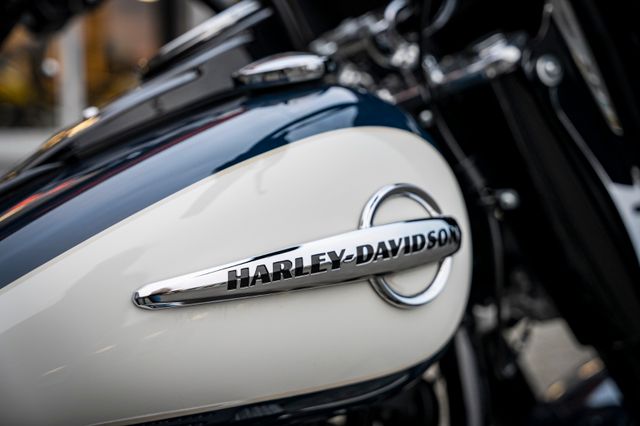 Fahrzeugabbildung Harley-Davidson Softail Heritage 114 FLHCS - KESSTECH -