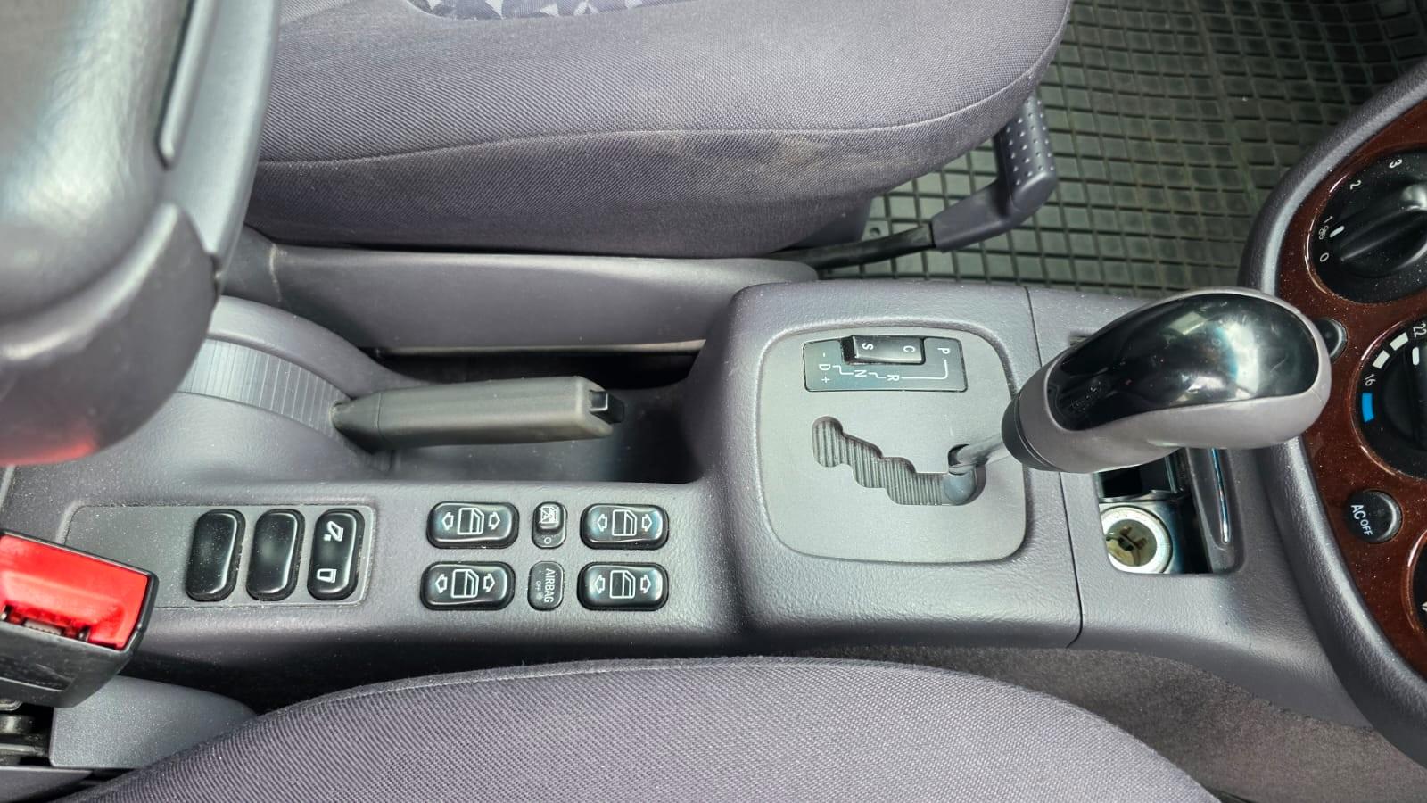 Mercedes-Benz A 190 ELEGANCE/Top Gepflegt/Tüv+Insp. neu