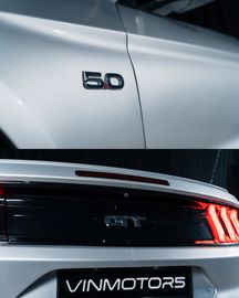 Ford Mustang - 11