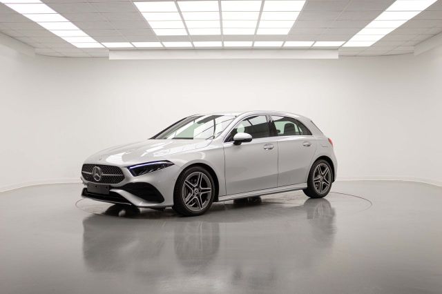 Autres MERCEDES-BENZ A 180 D AUTOMATIC AMG LI