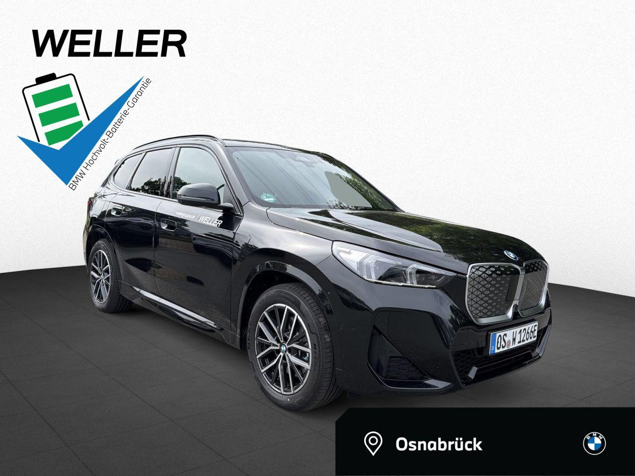 BMW iX1 xDrive30 Sportpaket Bluetooth HUD Navi LED