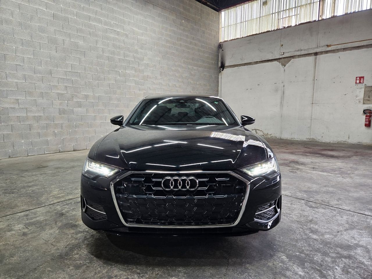 Audi A6 40 2.0 tdi mhev 12V 204cv s-tronic MOTOR imagem 2