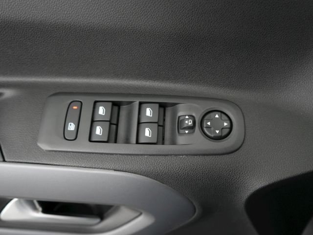 Combo E FACELIFT GS CDTI AT+RÜCKFAHRKAMERA+NAVI+