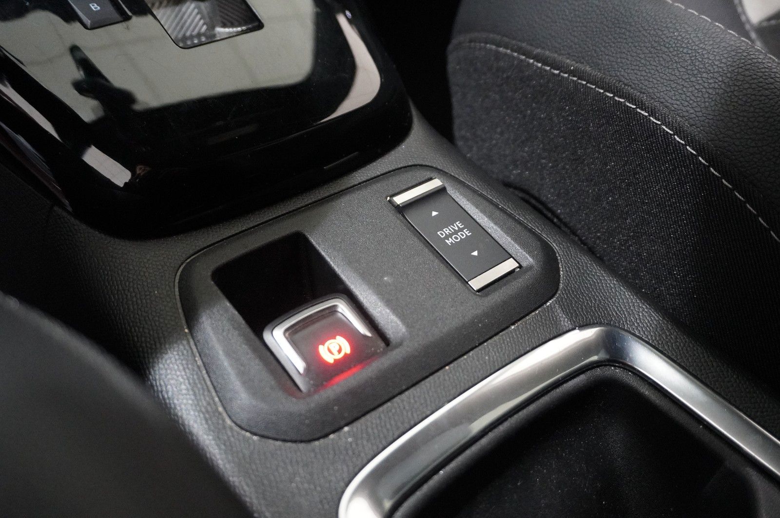 Fahrzeugabbildung Opel Corsa-e F GS SPORT 1-PHASIG NAVI/LED/KAMERA/DAB+