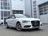 Audi A4 Avant Ambiente quattro *ACC*SPUR*XENON*NAVI* - Audi A4 Ambiente mit Benzin-Antrieb