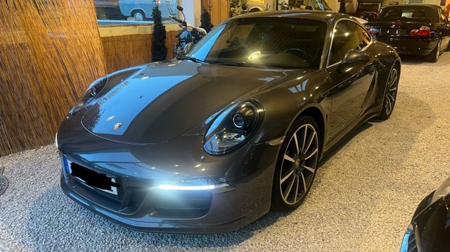 Porsche 991 Carrera 4S