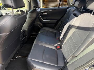 Toyota RAV 4 - 9
