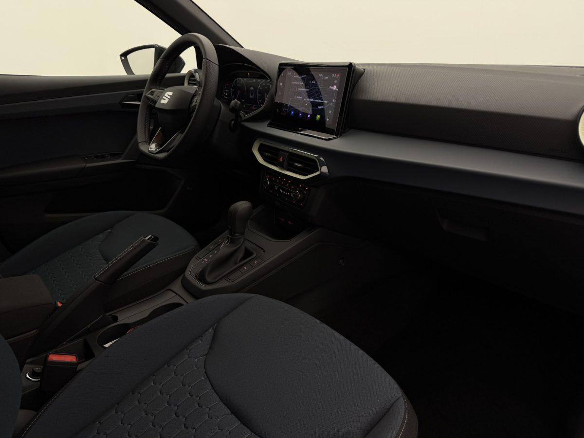 SEAT Arona 1.5 TSI DSG Black Ed.+CAM+NAV+LED+ASSISTS+, миниатюра 27