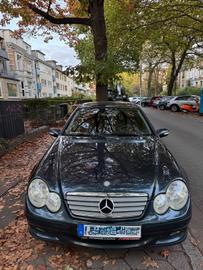 صورة 1 لـ 2004 Mercedes-BENZ C 180