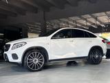 Mercedes-Benz GLE 43 AMG Coupe*BangOlufsen*Pano*360°Kam*Memory - Mercedes-Benz GLE 43 AMG mit Anhängerkupplung