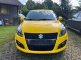 Suzuki Swift Sport - Suzuki Swift: Gelb, Sport