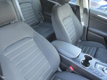 Ford Mondeo - 11