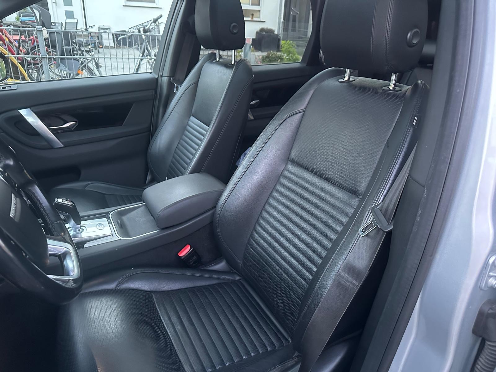 Land Rover Discovery Sport S AWD Panorama Leder Xenon Voll
