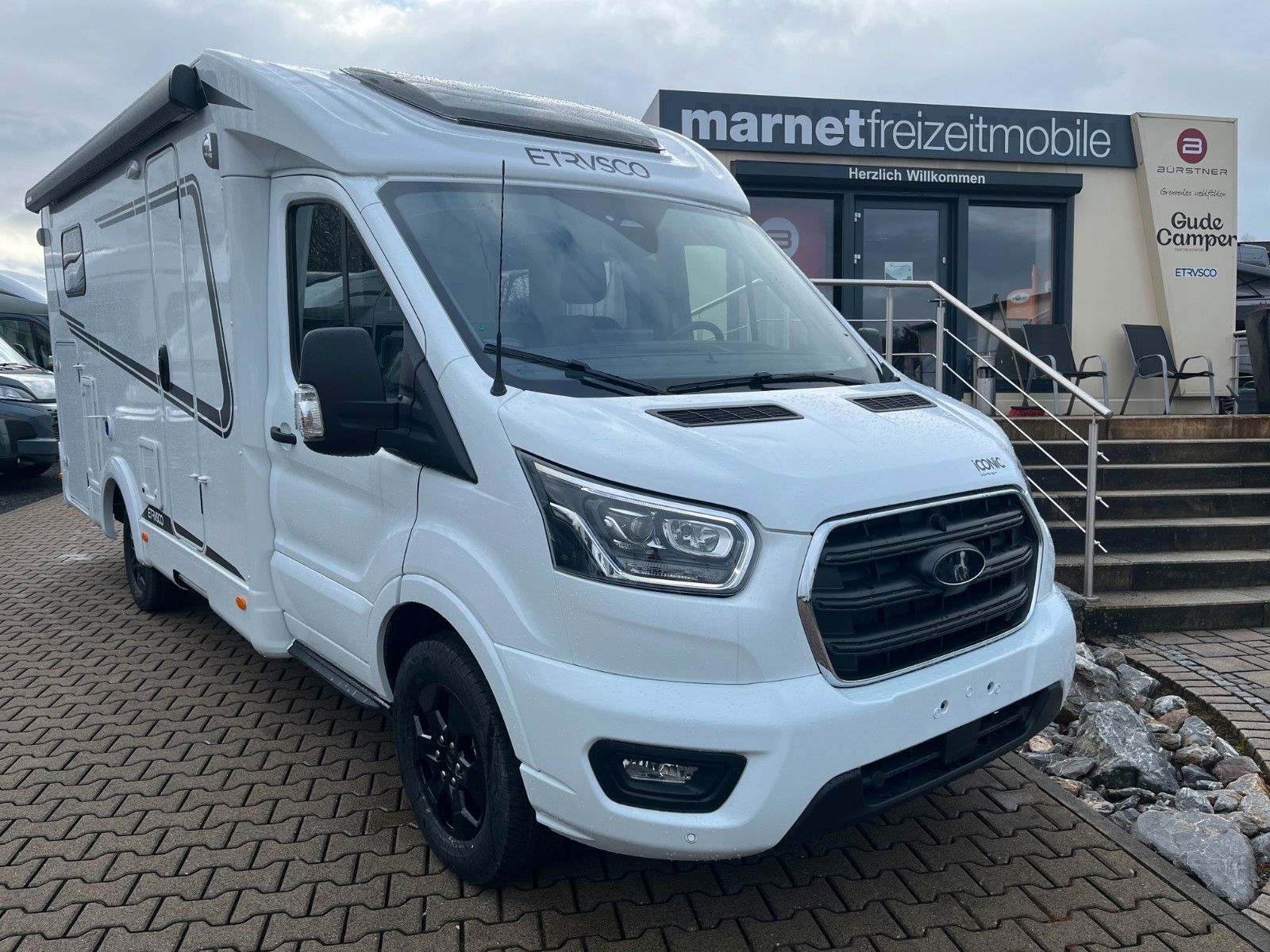 Fahrzeugabbildung Etrusco V 6.8 SCF *Automatik*iConic*Complete Selection*X