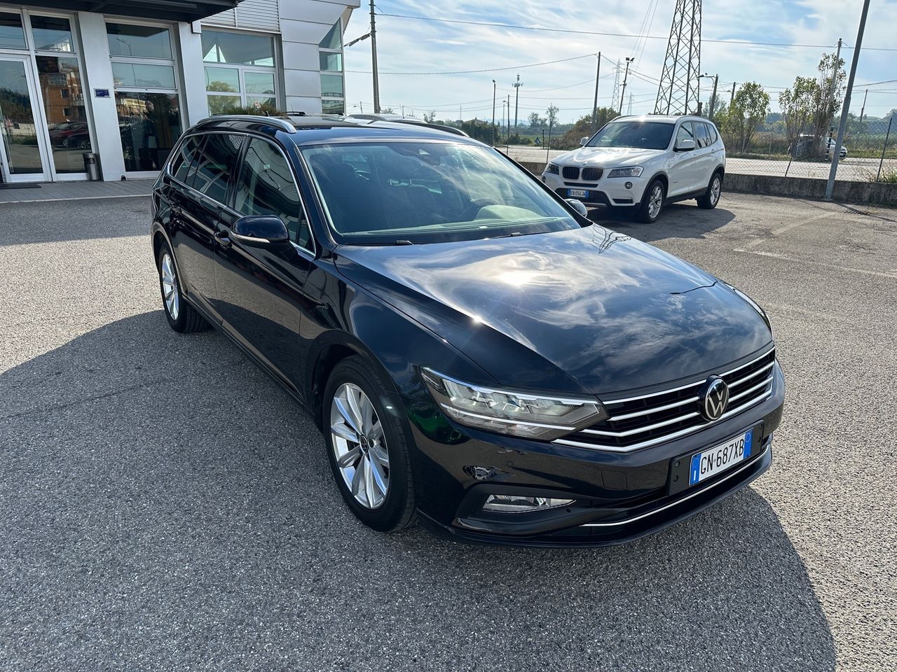 Volkswagen Passat Variant 2.0 TDI SCR EVO DSG Bu imagem 3