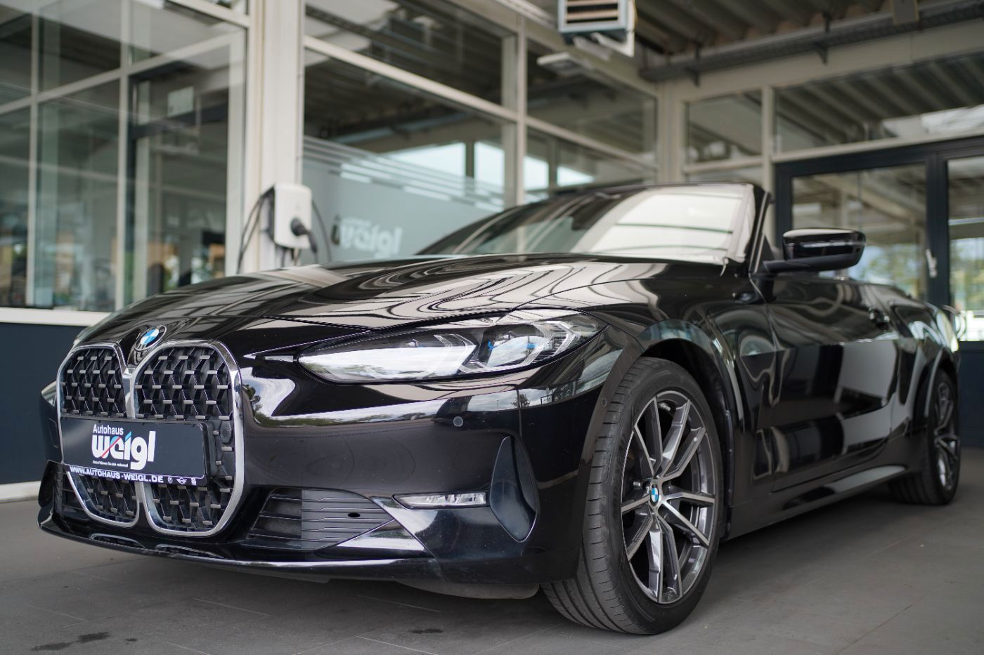 Fahrzeugabbildung BMW 420i Cabrio Open-Air Paket+DrivingAssist+Laserli