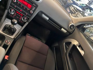 MYAUTOCENTER – Gebraucht- und Jahreswagen mit Werkstattservice in Pfaffenhofen Audi A3 2.0 TDI Ambition *2. Hand*Klima*Tempomat*TÜV*