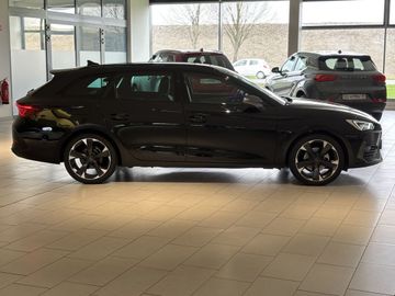 Fotografie des Cupra Leon Sportstourer 1.5 eTSI DSG