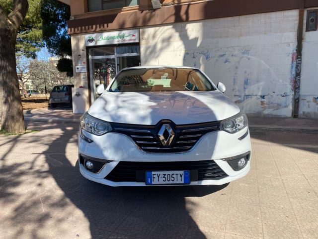 Renault Megane Mégane TCe 140 CV FAP Duel2