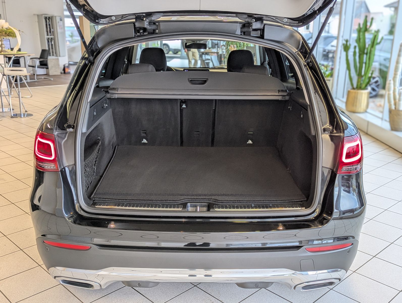 MERCEDES-BENZ GLC 200 4M Business MBUX LED High Temp. AHK 19" - Image 16