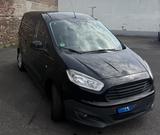 Ford Transit Courier - schwarze Ford Transit Courier