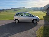 Opel Meriva 1.8 - mit AHK /Winterreifen /Sommerreifen - Opel Meriva aus 2005: 1.8