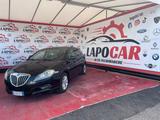 Lancia Delta 1.6 MJT DPF Selectronic Platino - Lancia Delta mit Diesel-Antrieb: Automatik