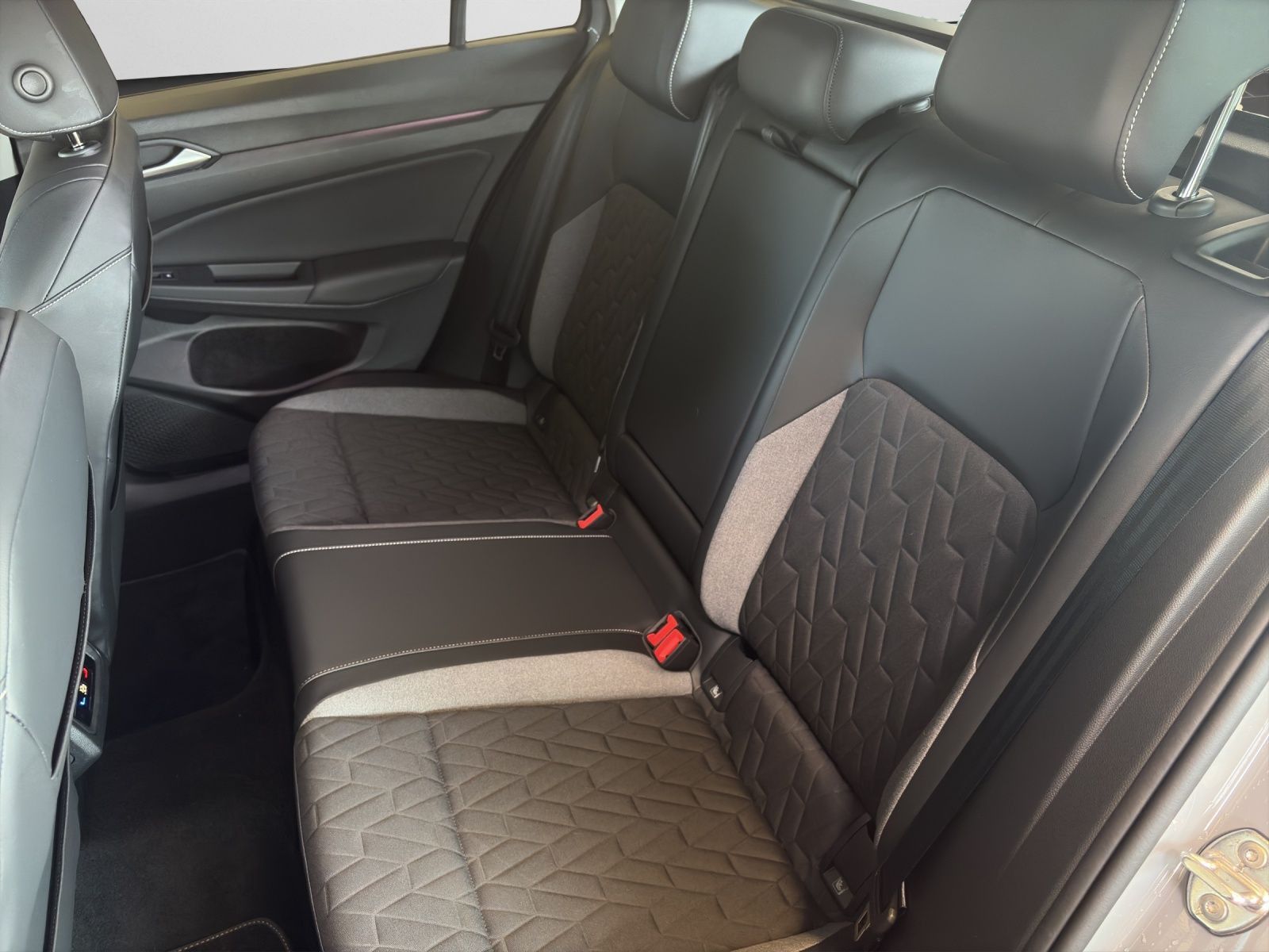 Volkswagen Golf - Bild 15