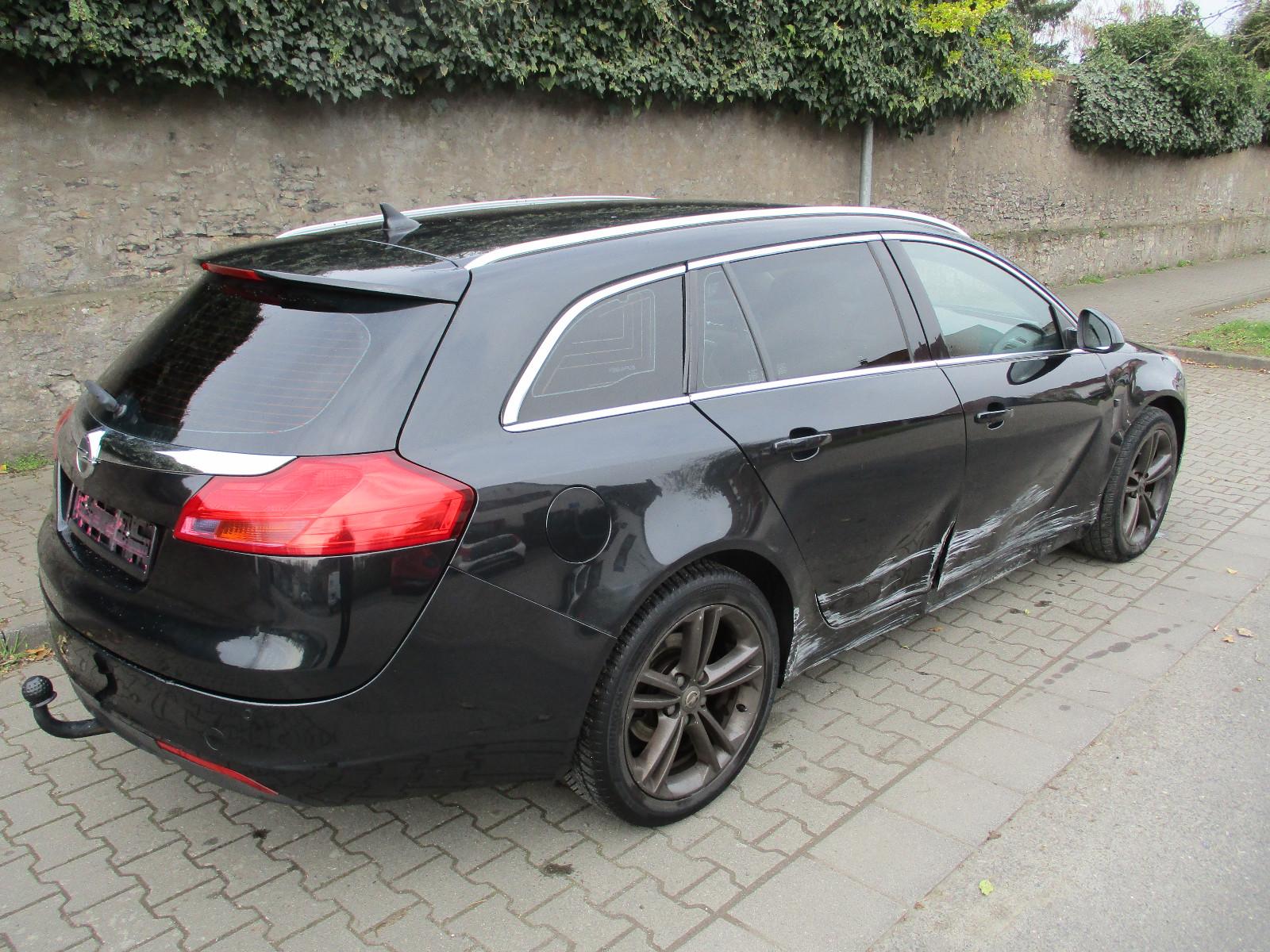Opel Insignia 2010 — photo 6