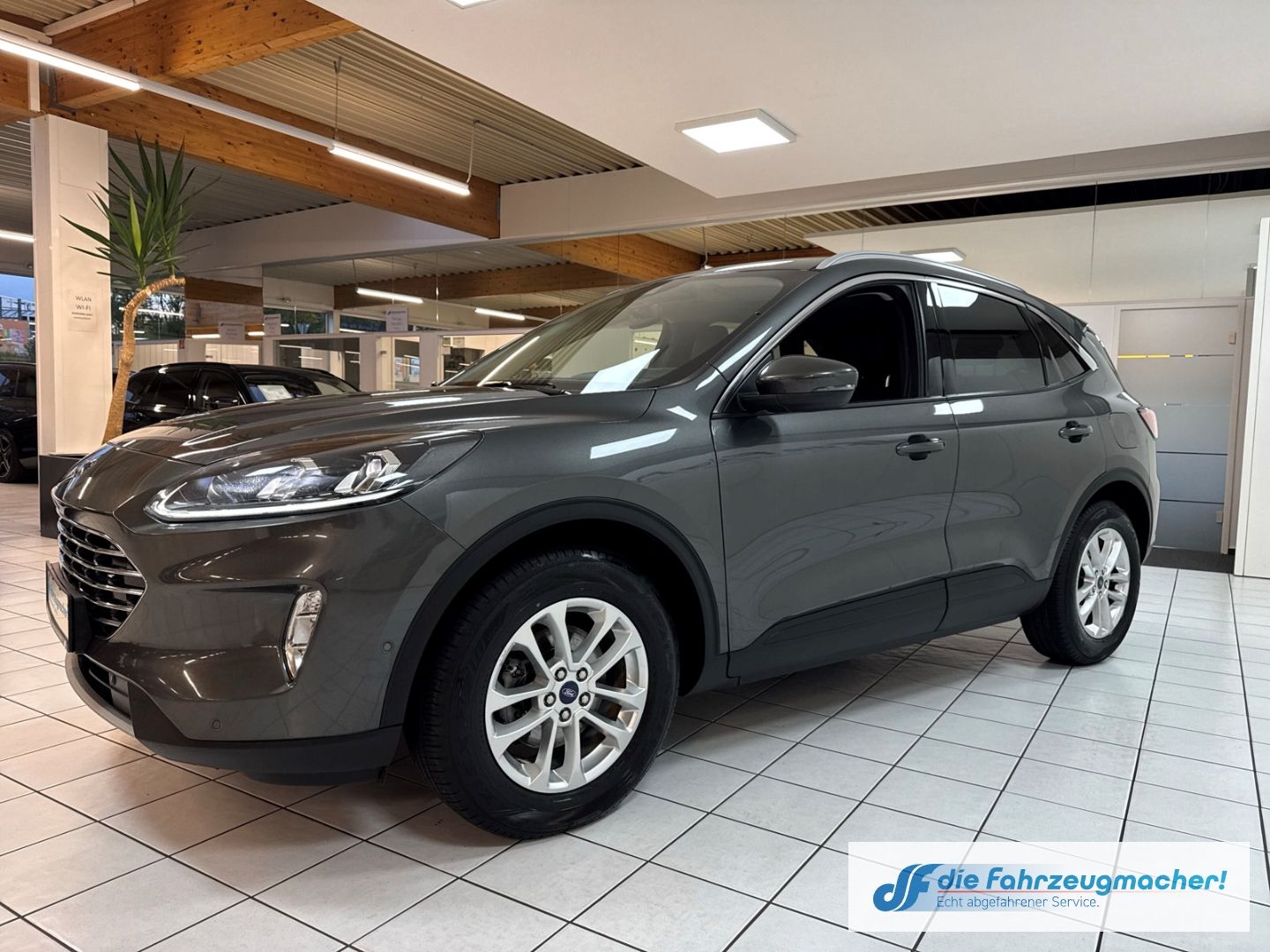 Fahrzeugabbildung Ford Kuga Titanium X HUD Navi Digitales Cockpit Sound