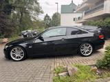 BMW 325i Coupé Bi-Xenon*ST-Fahrwerk*PDC*Sitzhzg - BMW 325 aus 2006: Coupe, 325i