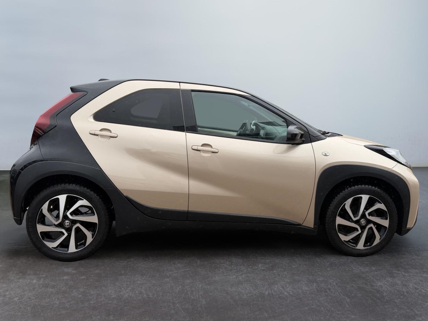Toyota Aygo X Teamplayer *ACC*CarPlay*CAM*SHZ*Bi-Tone*A, миниатюра 8