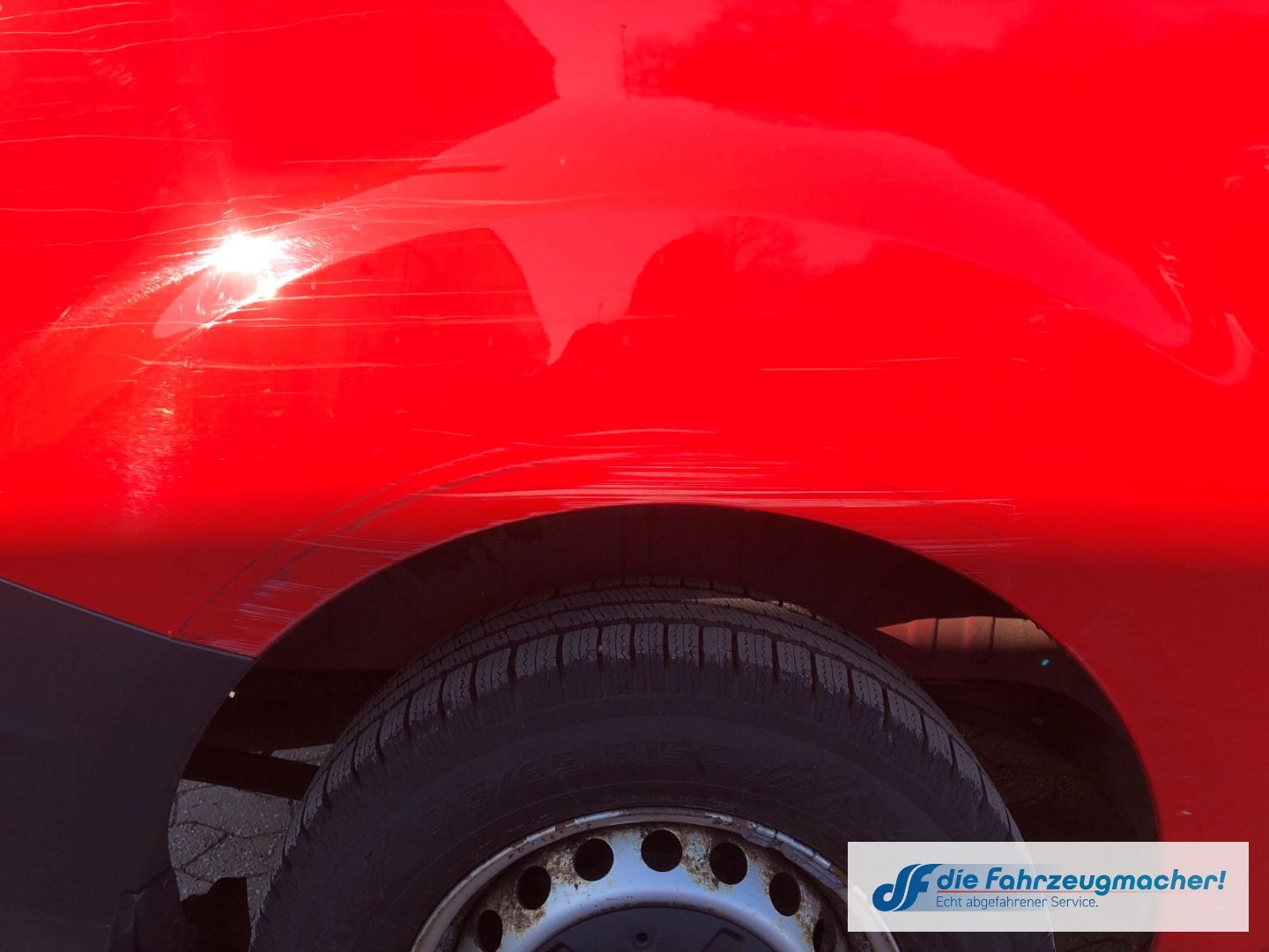 Fahrzeugabbildung Ford Transit Custom Kombi 300 L1 2.2 TDCi *2379 *KLIM