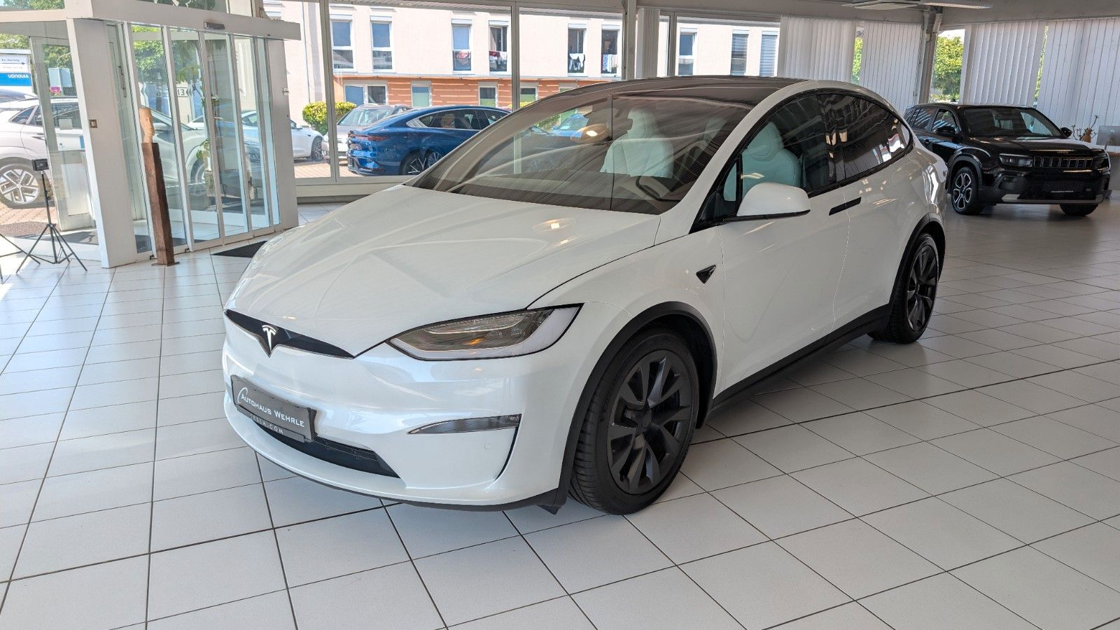 TESLA Model X Plaid *AHK*YOKE*Weißes Leder*
