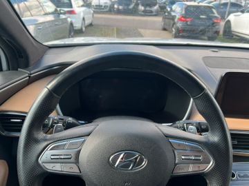 Hyundai SANTA FE - 11