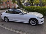 BMW 318i Advantage Automatik Advantage - BMW 318 in Herne