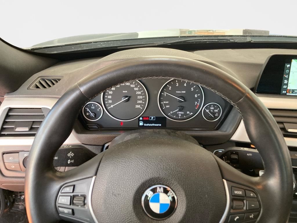 BMW 320i xDrive GT Aut. Advantage AHK Navi PDC CD foto 13