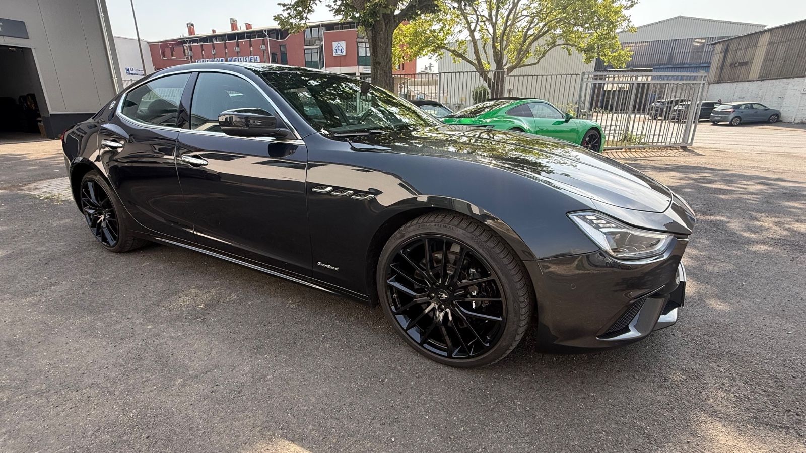Fahrzeugabbildung Maserati Ghibli GranSport Diesel