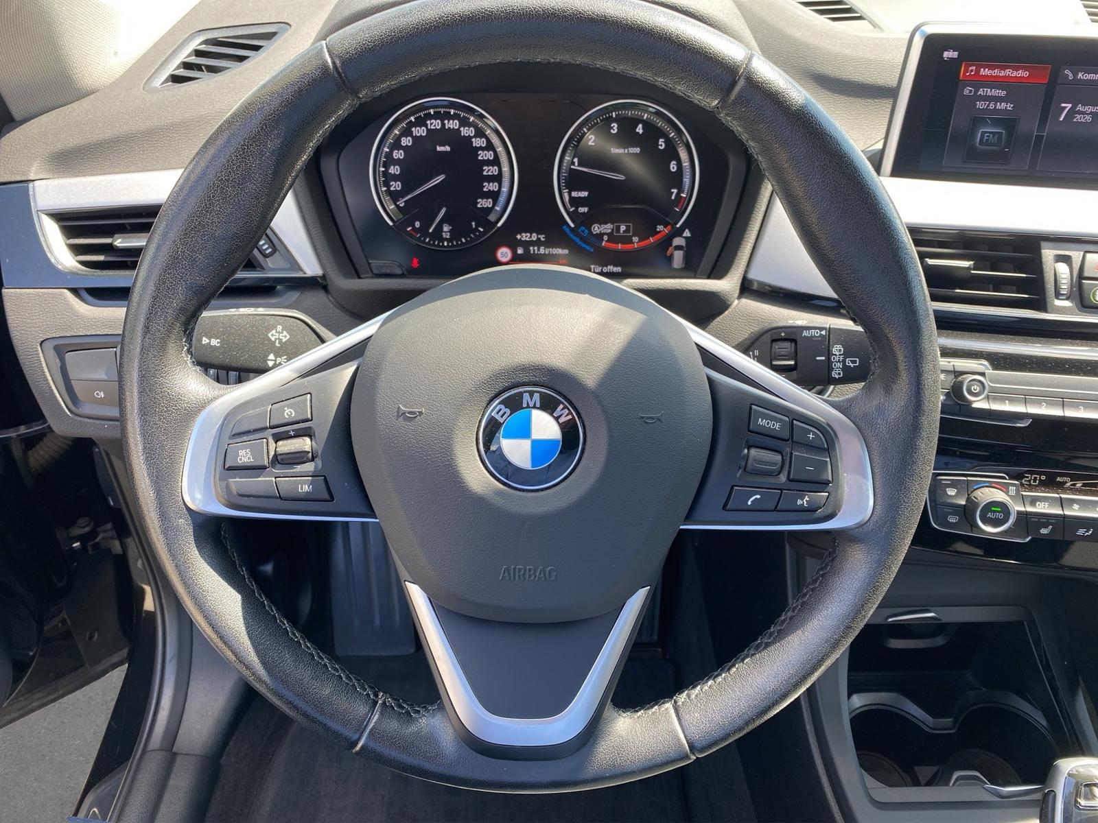 BMW X1 xDrive 20i AHK Navi AUT PDC, миниатюра 13